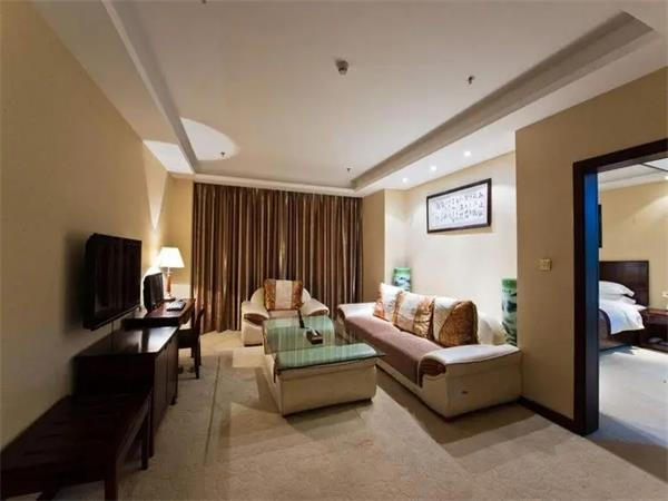 北京賓館設(shè)備回收，酒店用品回收，整體后廚設(shè)備收購