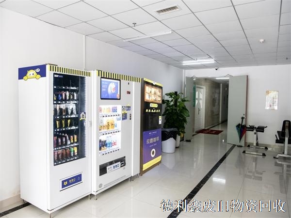 7935436.jpg 7935436.jpg